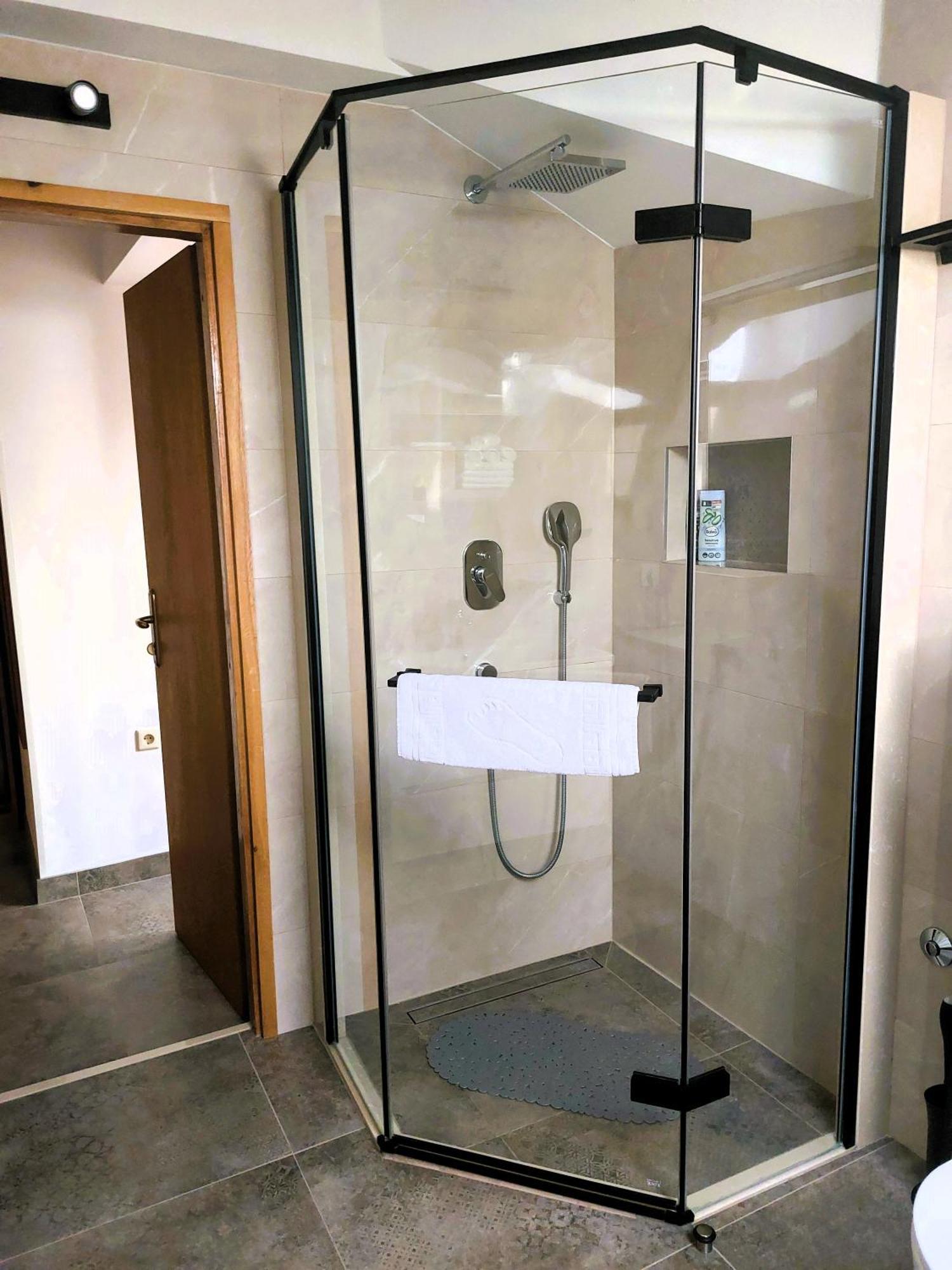 Apartment Ajna Сараево Екстериор снимка